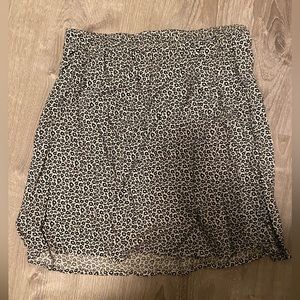 Women’s Skirt